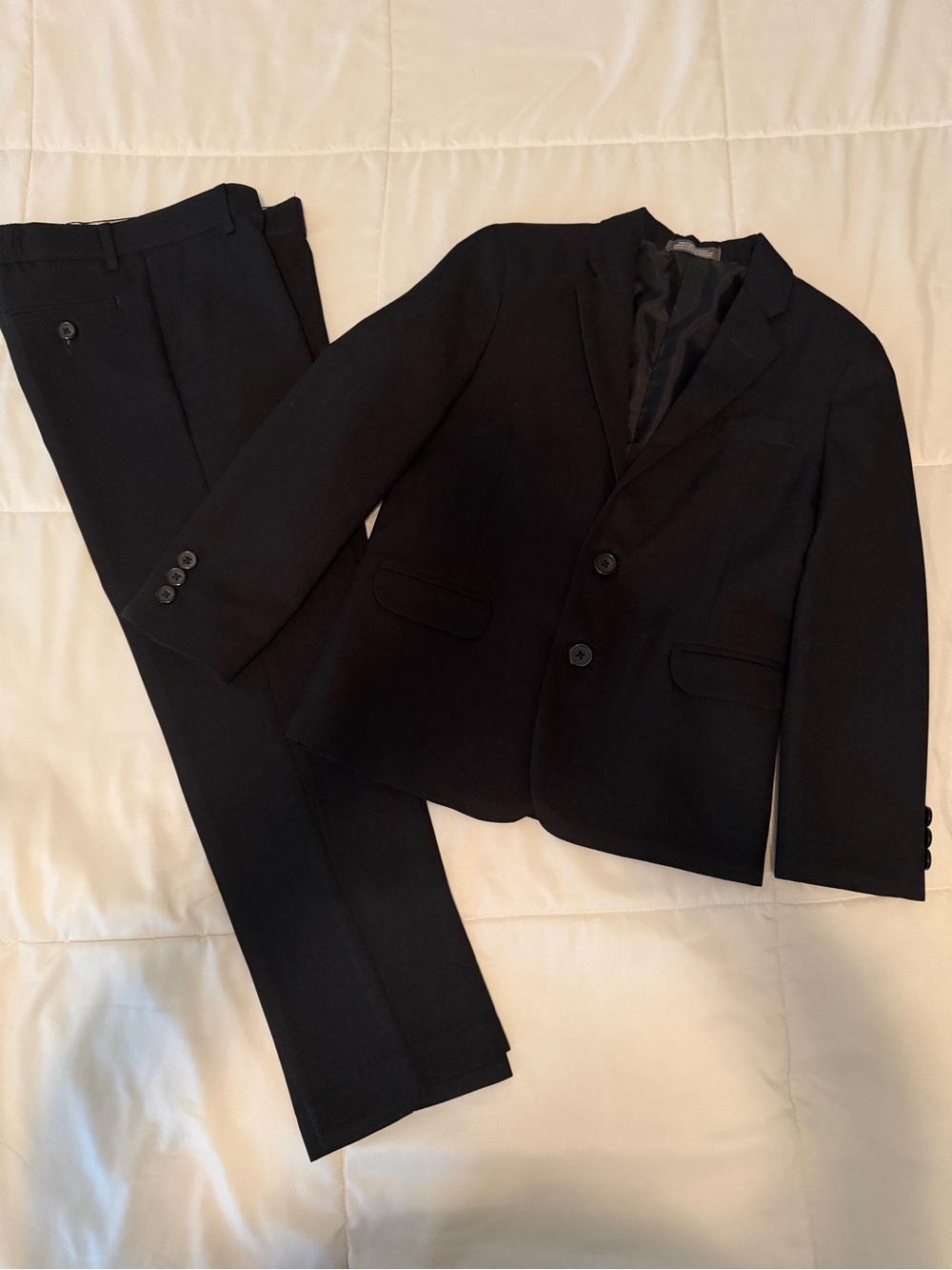 Van Heusen Black Two-Piece Suit - Classic Jacket & Trousers